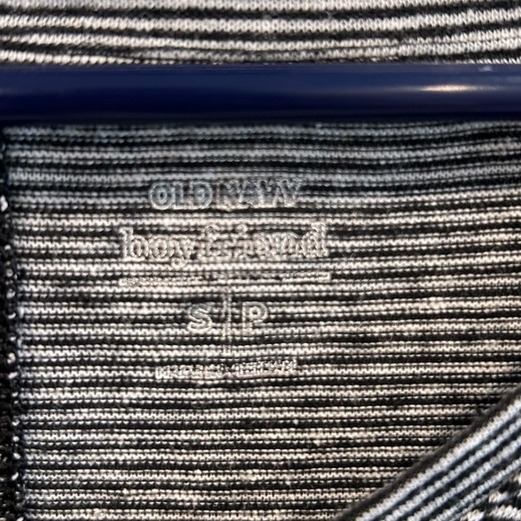 Old Navy linen blend top size small - Picture 3 of 3